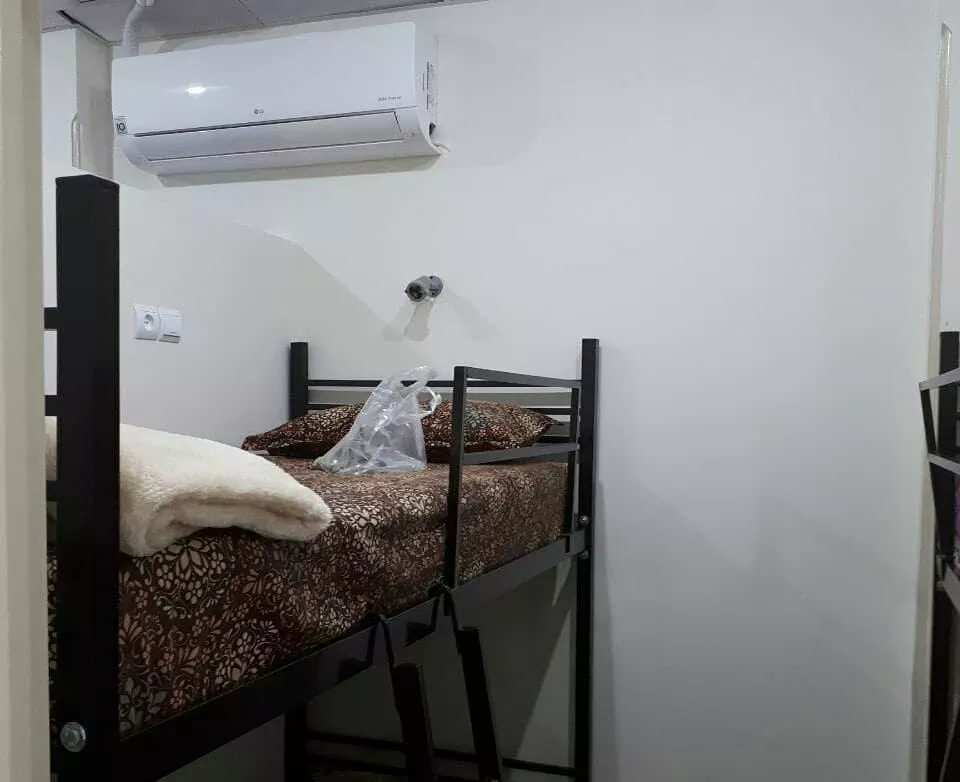 خوابگاه دانشجویی-کارمندی پسرانه سیمون بولیوار پونک