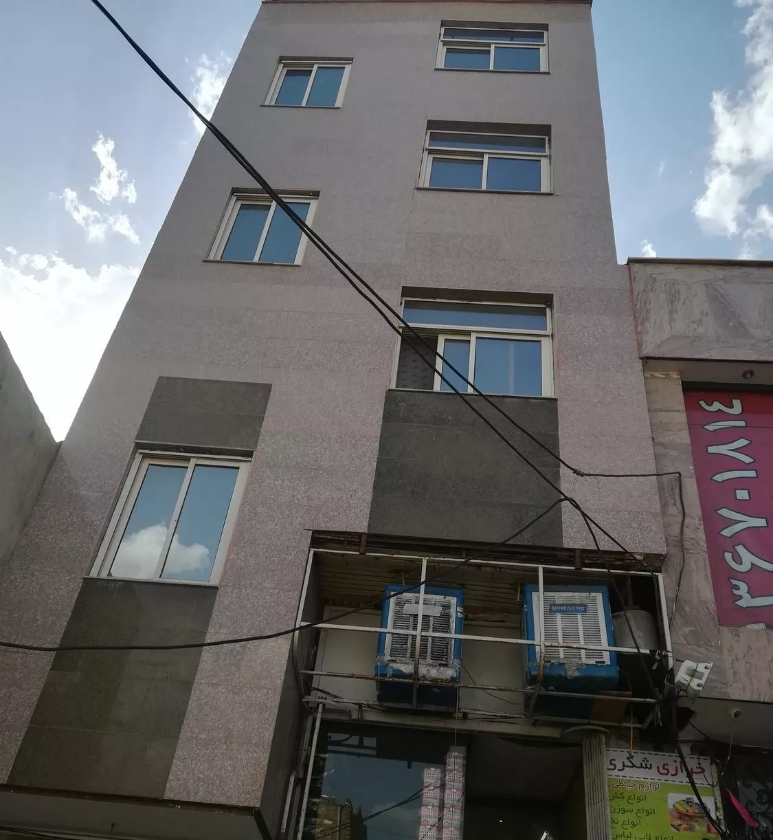 آپارتمان در 20 متری شهیدبهشتی با موقعیت اداری