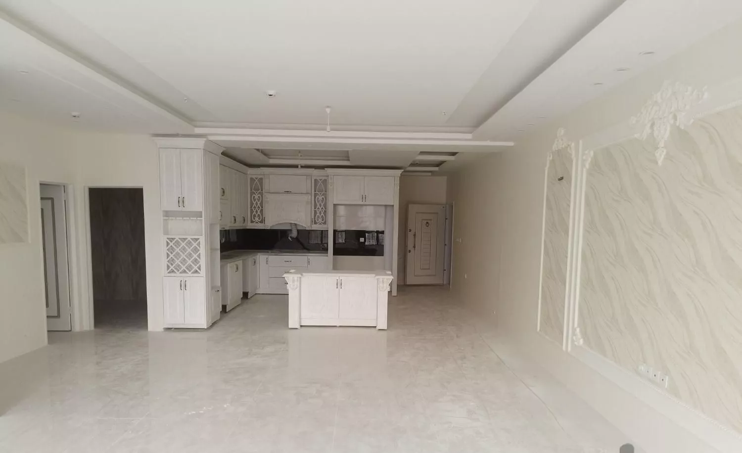 آپارتمان ۱۶۰ متر خیابان امام رضا