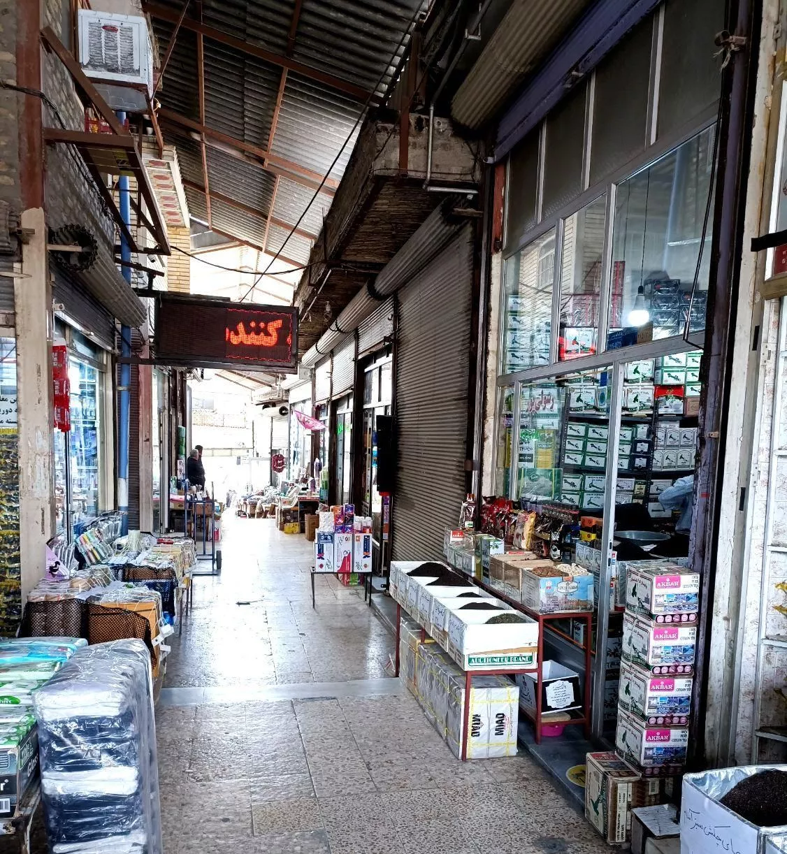 فروش مغازه در میدان دینار پاساژ عنایتی