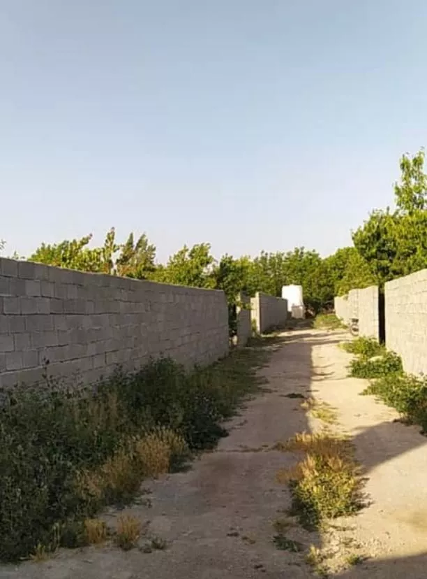 باغچه 350متری چهاردیواری سند دار