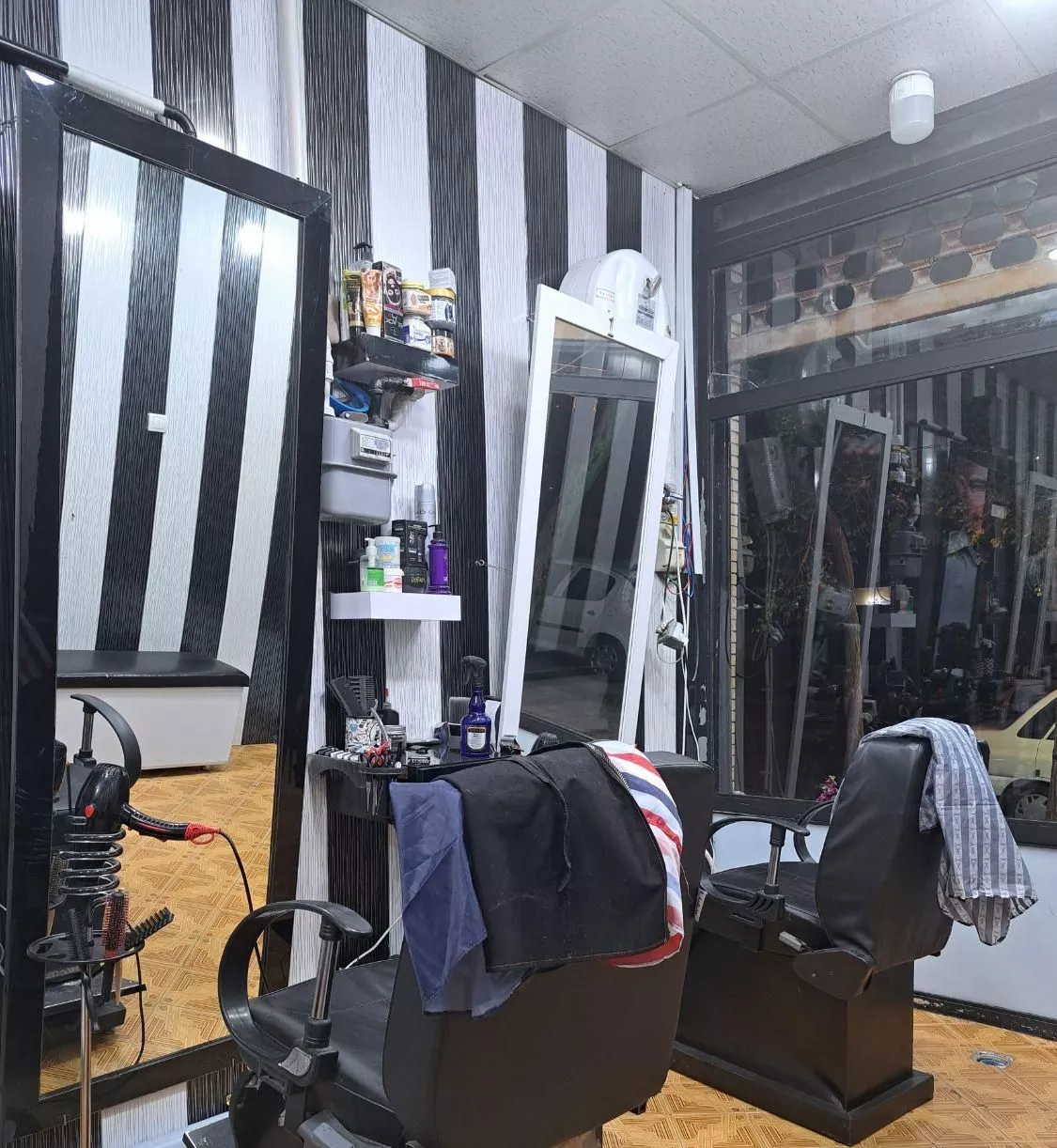 اجاره صندلی آرایشگاه مردانه ۲۰متری امام خمینی