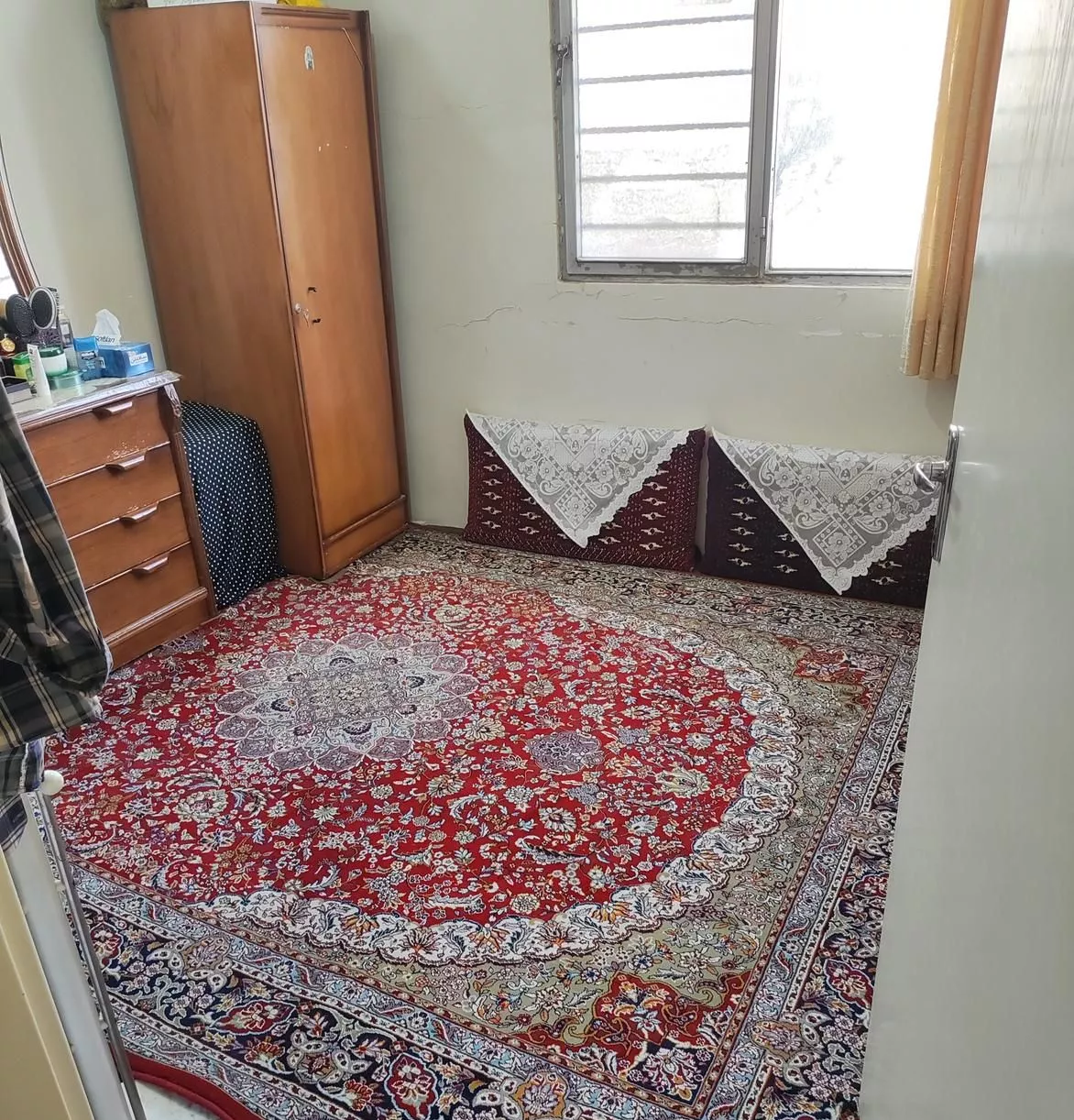 آپارتمان دو خوابه واقع در بلوار نصر مجتمع دلگشا