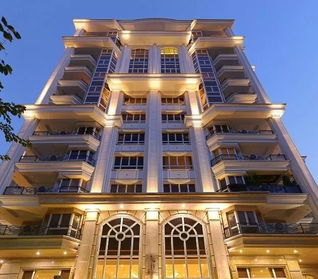 آپارتمان ۱۴۵ متری فول امکانات خیابان گاز