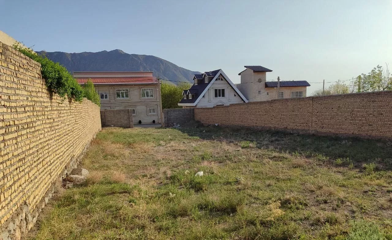زمین مسکونی در شهر زیاران