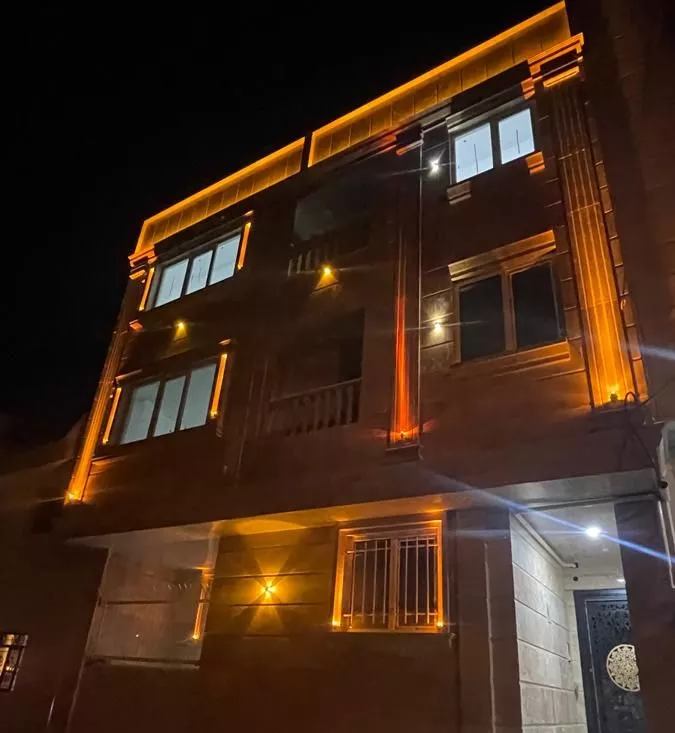 آپارتمان ۱۰۰ متر ، صفر ، شهرگلستان