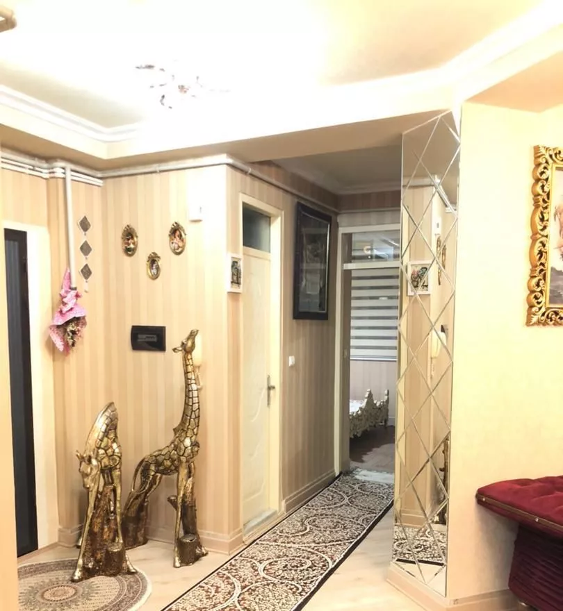 آپارتمان نقلی دو خواب در فلکه یاغچیان