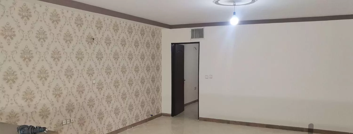 آپارتمان فروشی پیشوا، شهرک 15 خرداد 70 متر