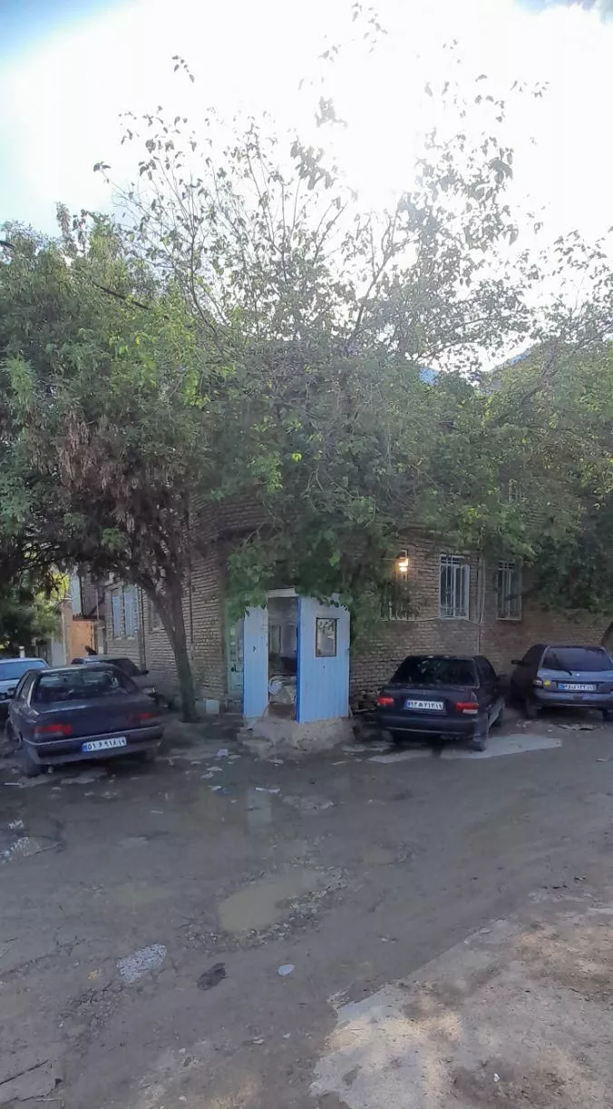 خانه اریاشهر فدک یک ۲طبقه ۲بهر خیابان