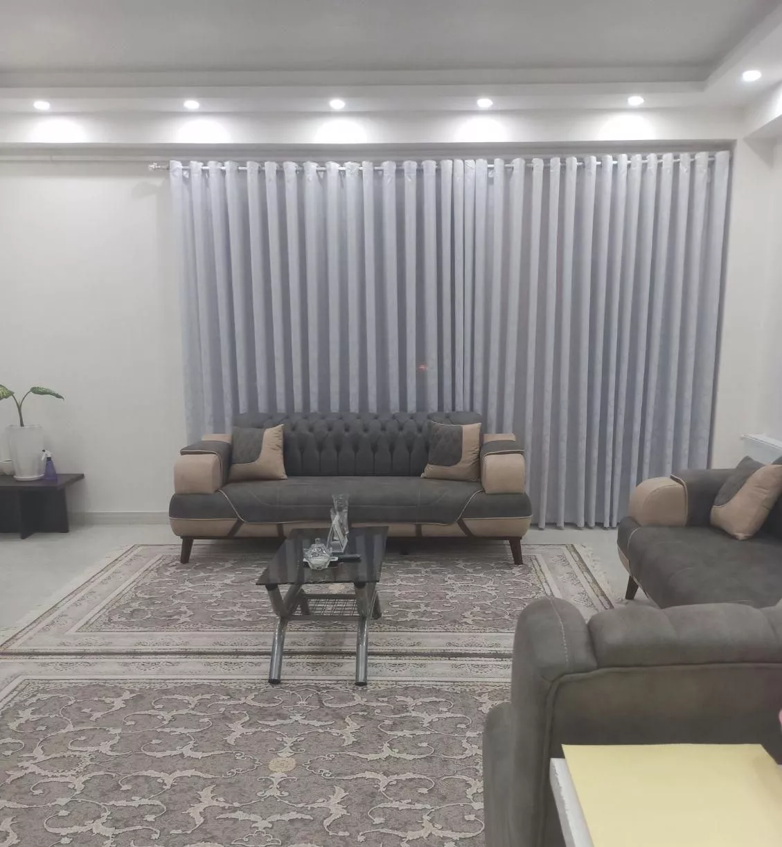120 متر آپارتمان در کوچصفهان