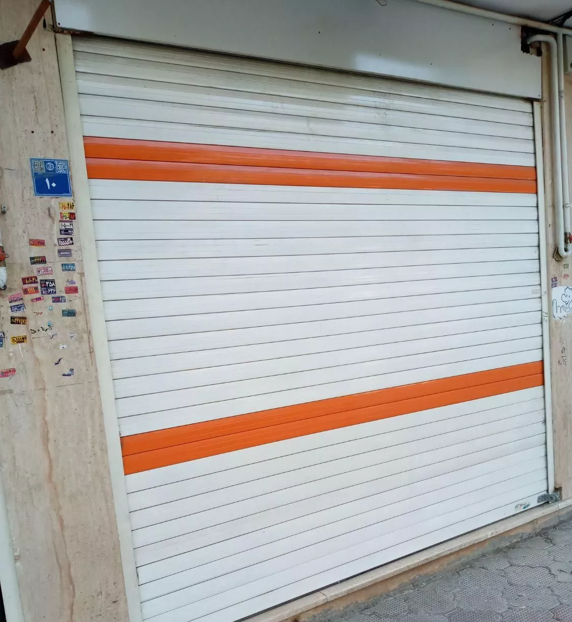 مغازه ۲۵ متر ملک شهر رباط سوم بعد از میدان نگین