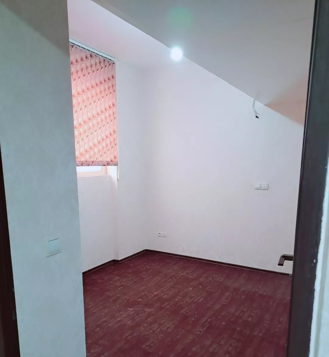 آپارتمان زرقان یاس سپید ۹۰ متری رهن کامل