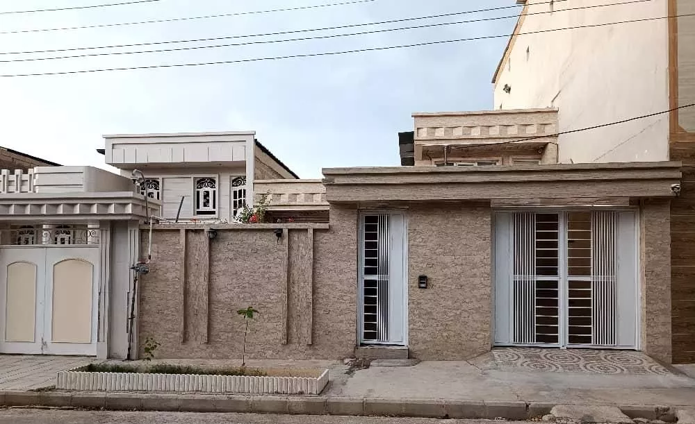 خانه ویلایی چهاراه کوهنورد خیابان شهید کشتکار