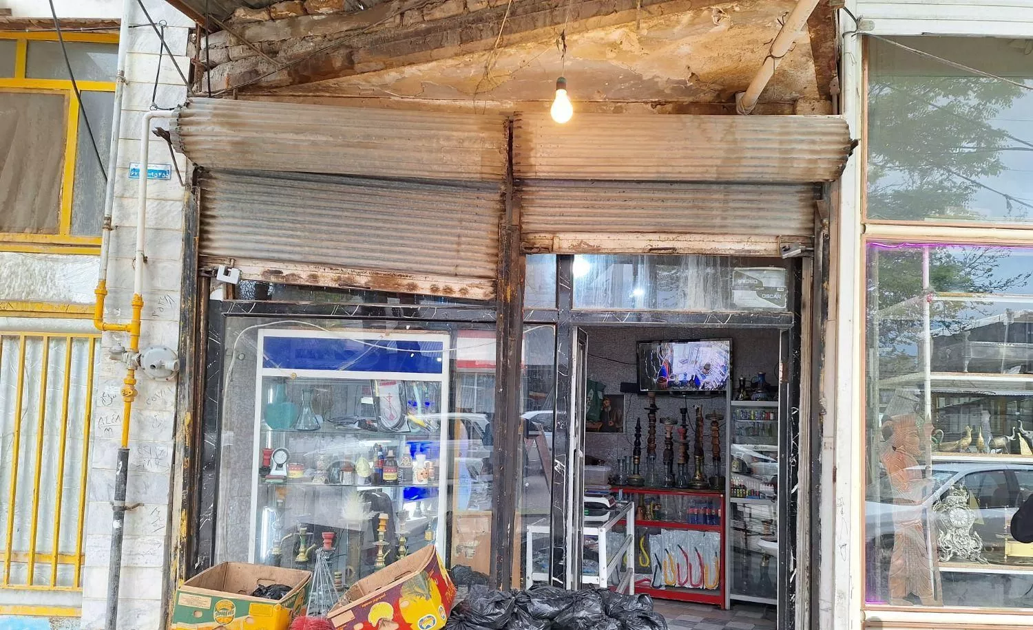 مغازه تجاری ۱۸ متری در شهرک سجادیه(آریاشهر)