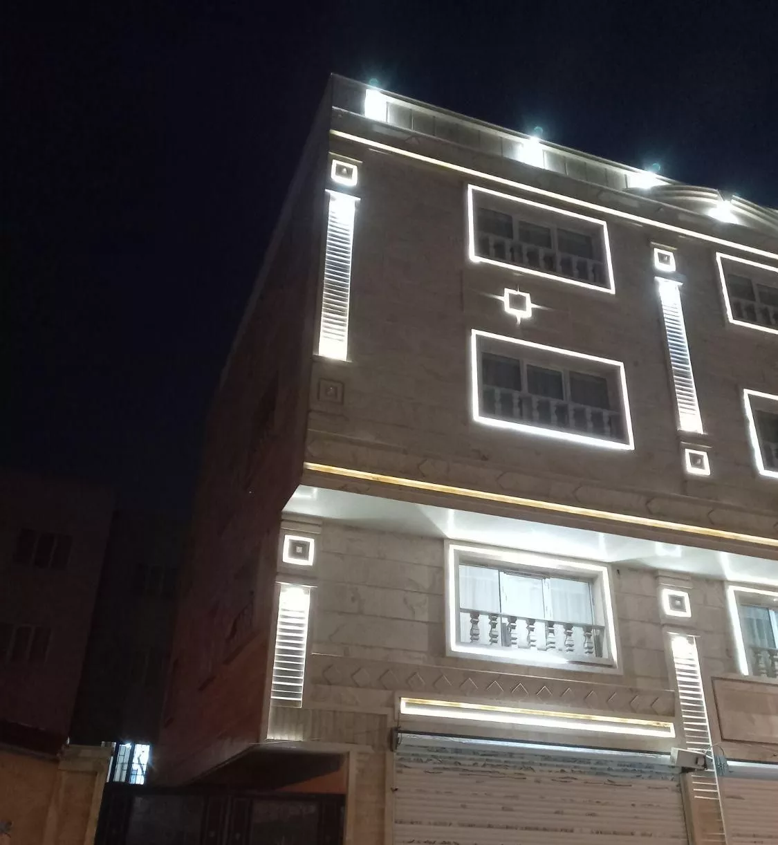 آپارتمان ۹۵ متری صفادشت فرهنگیان