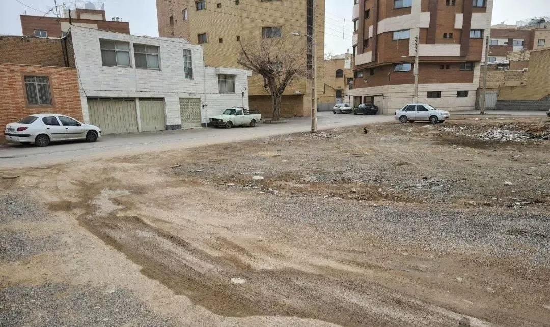 زمین مسکونی در خیابان شهید رجایی 291 متر
