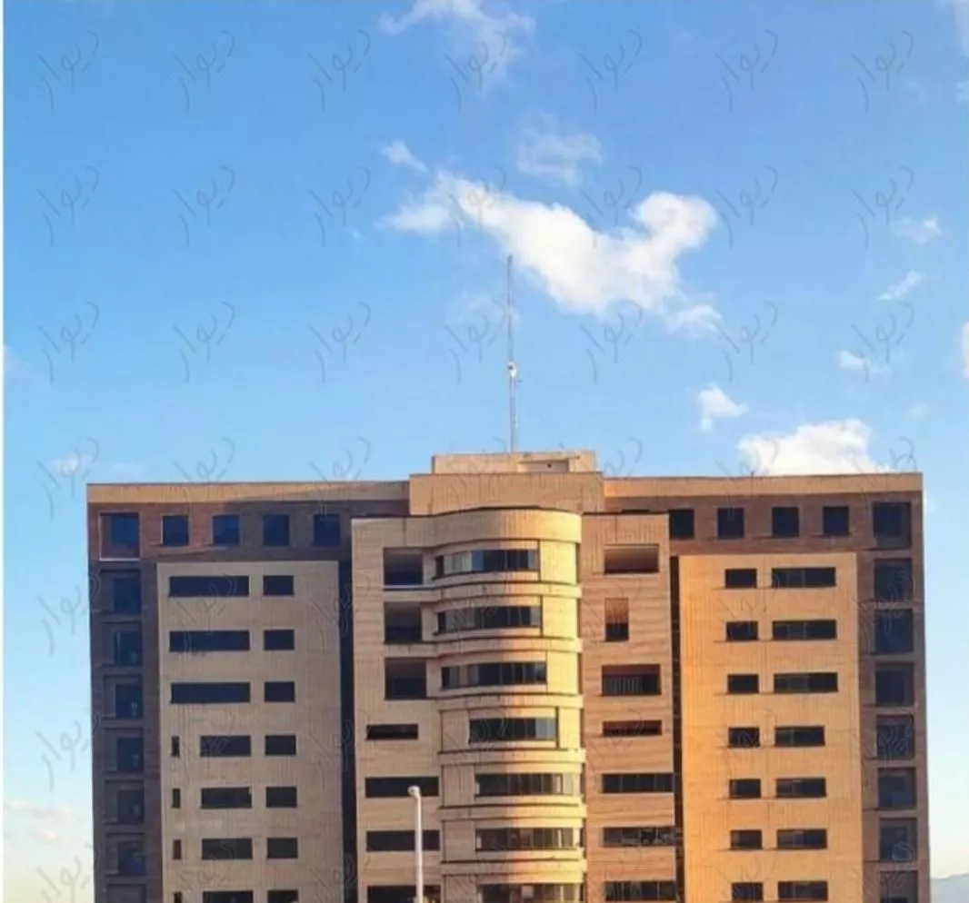 دفتر اداری در برج فناوری شهرک علمی تحقیقاتی اصفهان