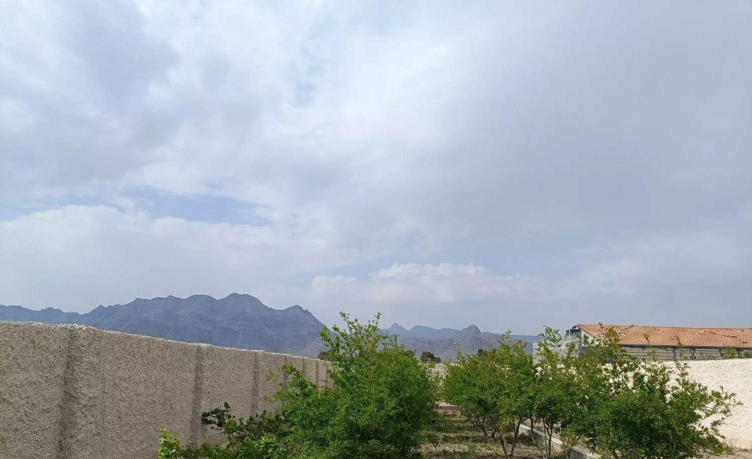 600زمین  چهار دیواری واقع در روستای شیدان