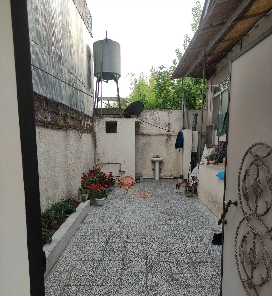 خانه ویلایی تمیز در بلوار سعدی منطقه وساکت