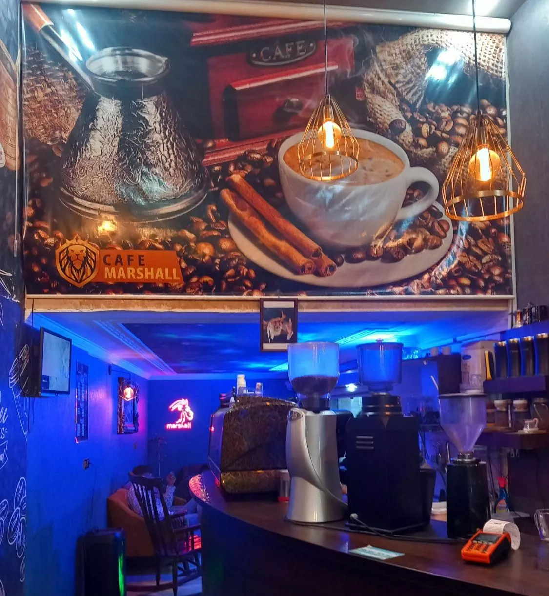 واگذاری کافه (قهوه فروشی) مرکز شهر