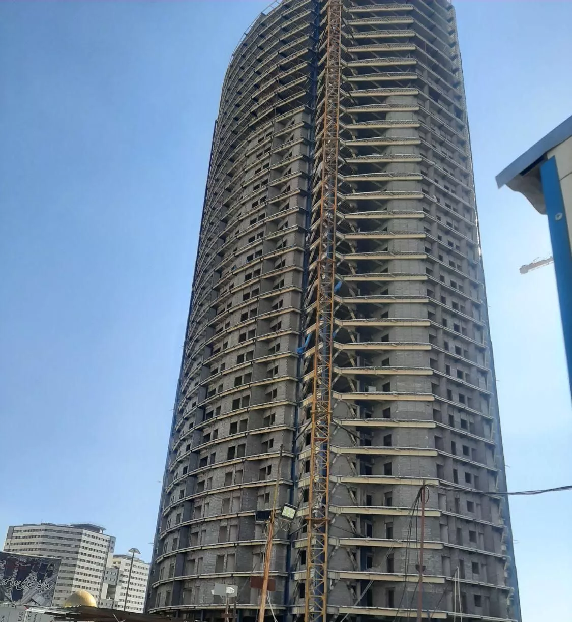 واحد ۹۷.۵متری برج نارنجی طبقه۳۰