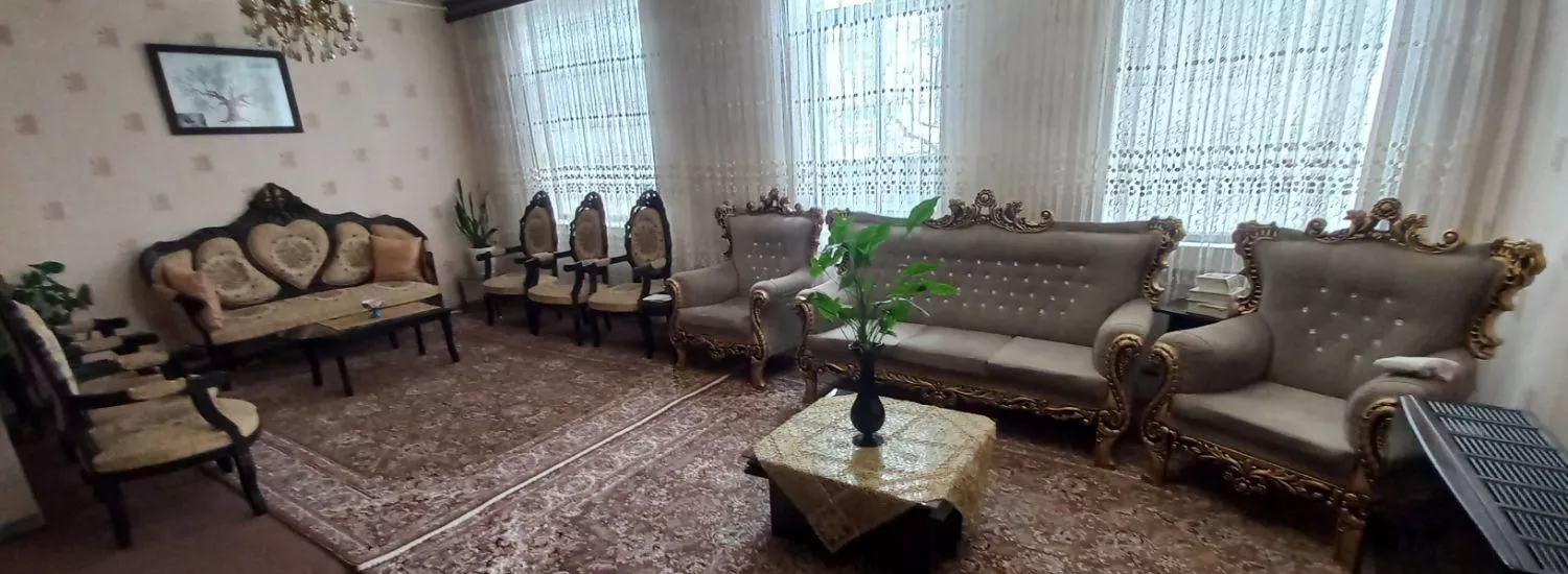 خانه دو و نیم طبقه فرهنگیان فاز ۱