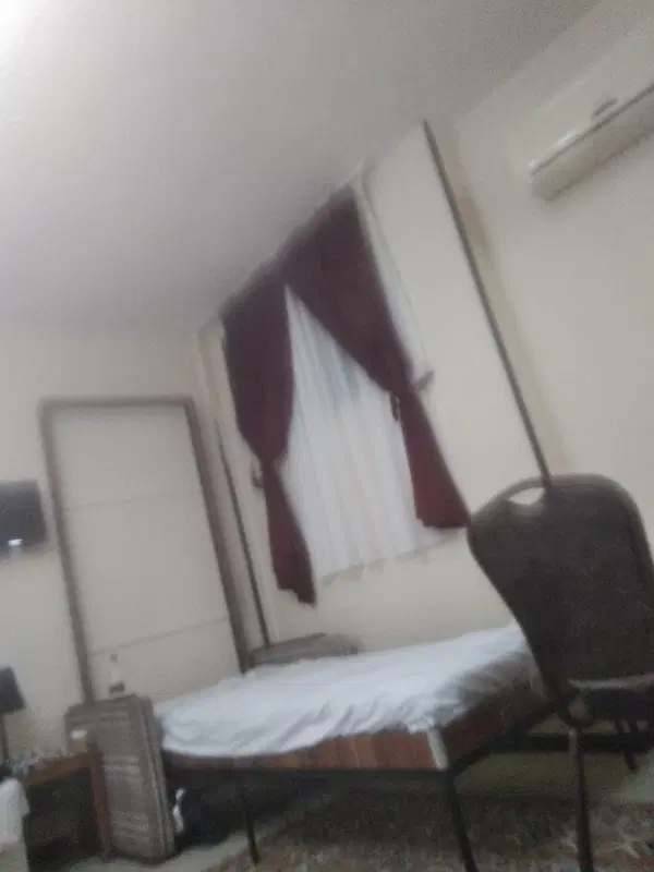 نیازمند سوئیت ب مدت ۱۵ روز