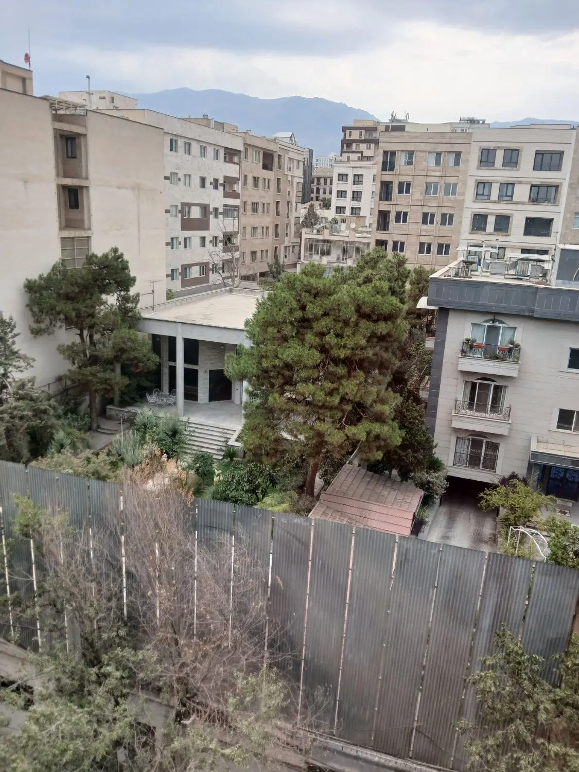اجاره اپارتمان ۷۰ متری میدان بنی هاشم