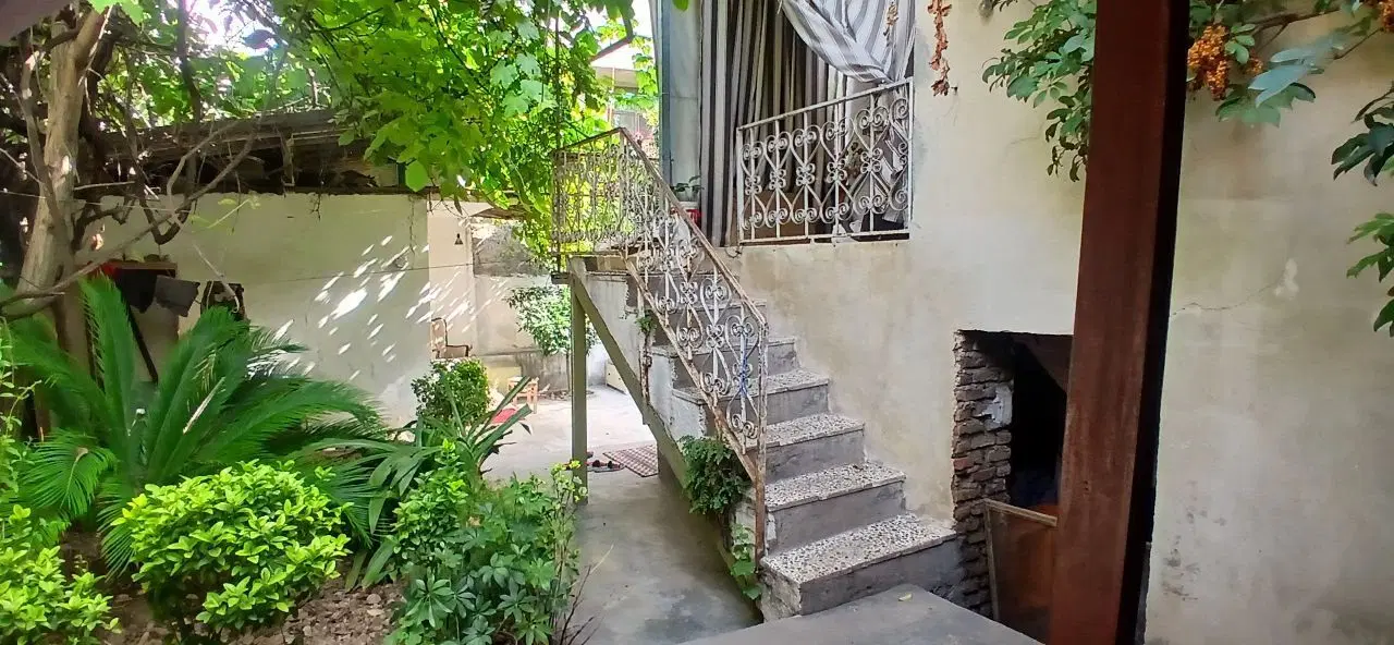 زمین و خونه ویلایی کلنگی