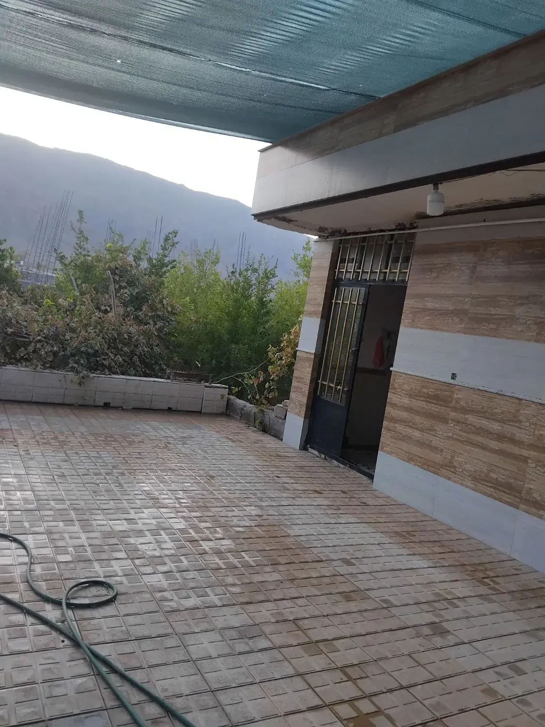 سوییت سیرچ جوشان آبگرم معدنی