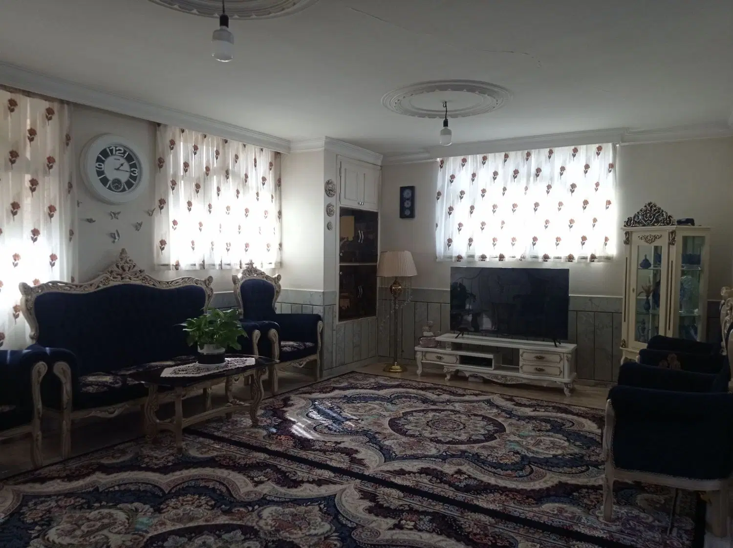 منزل مسکونی ۱۳۰متری دربست