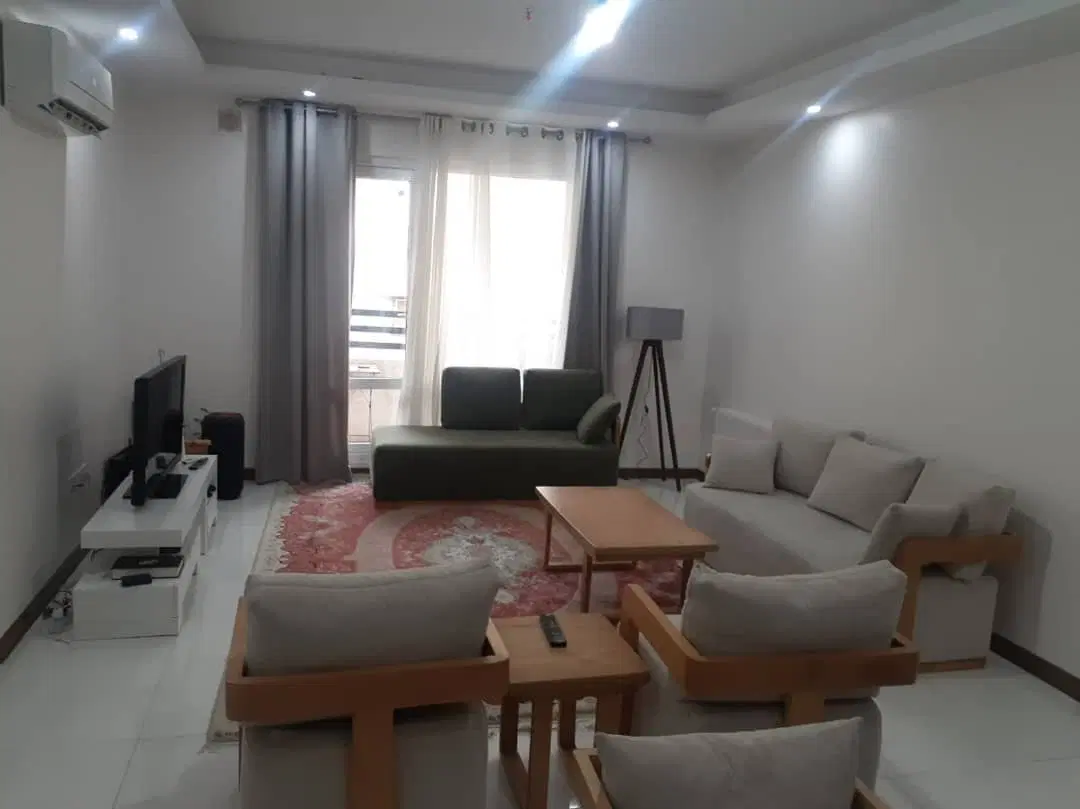 ۷۹متر نوساز تجهیز غرق نور روبه نما