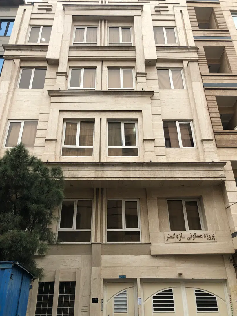 ۸۰متر_۲خواب_فول امکانات_سالن پرده خور