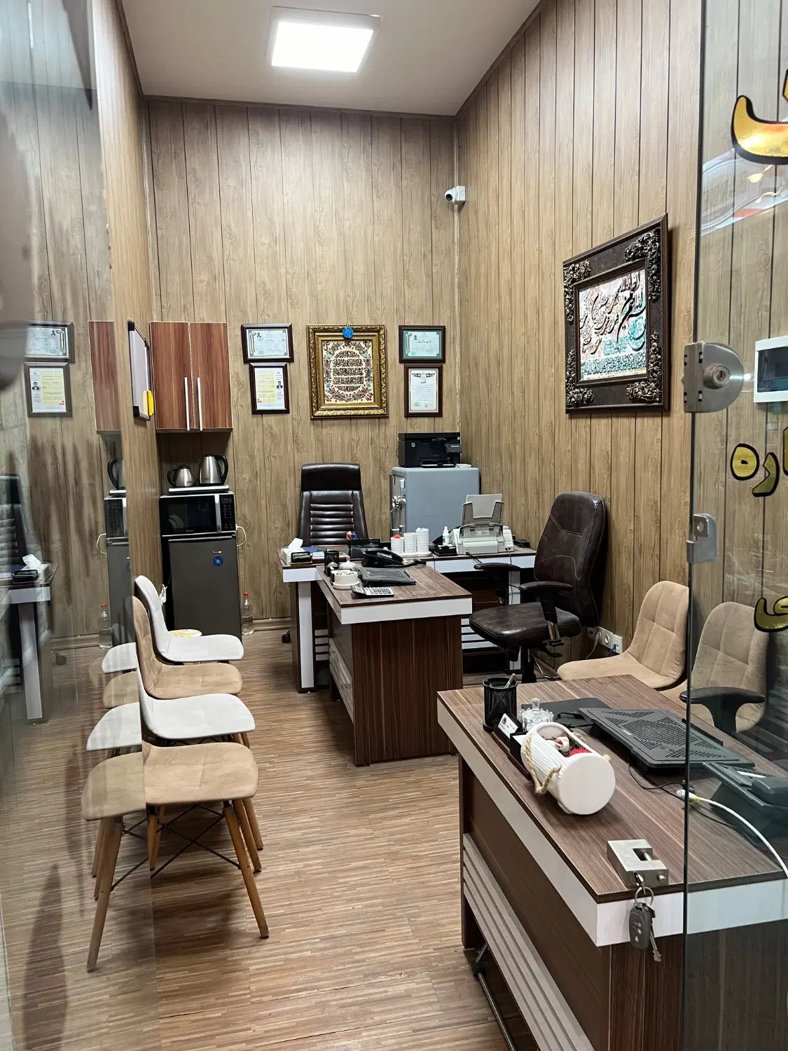 اجاره 13 متر مغازه در پاساژ طوس سعادت آباد
