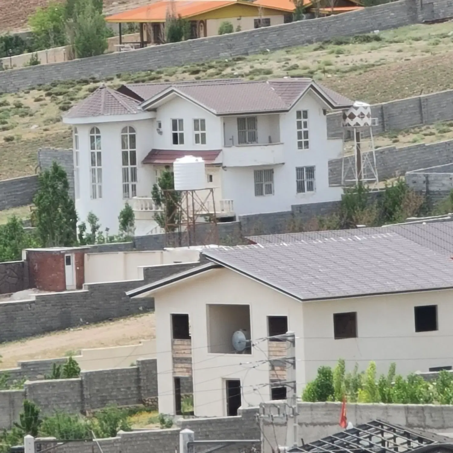 250 متر زمین سند قعطی دریافت دماوند گرما،بسرد،