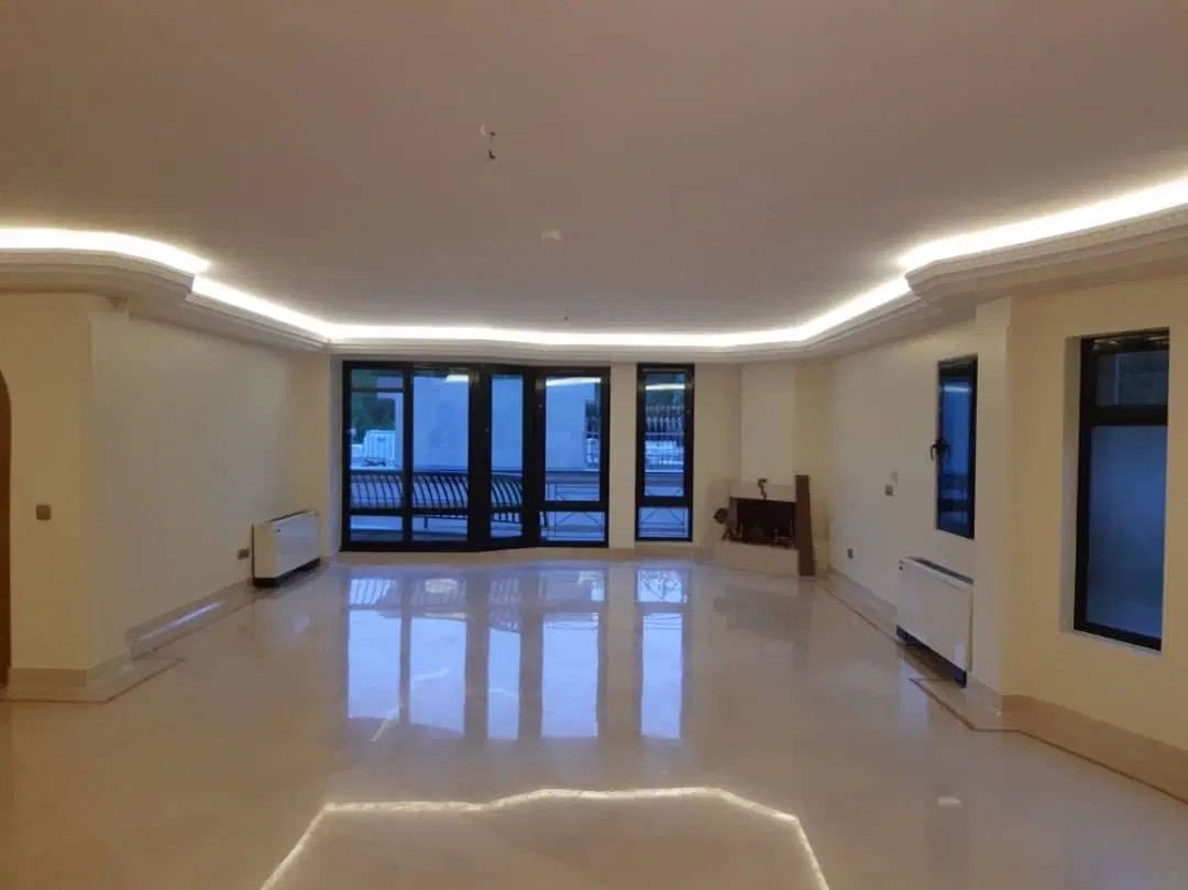 اجاره ۳۰۰متری شیک