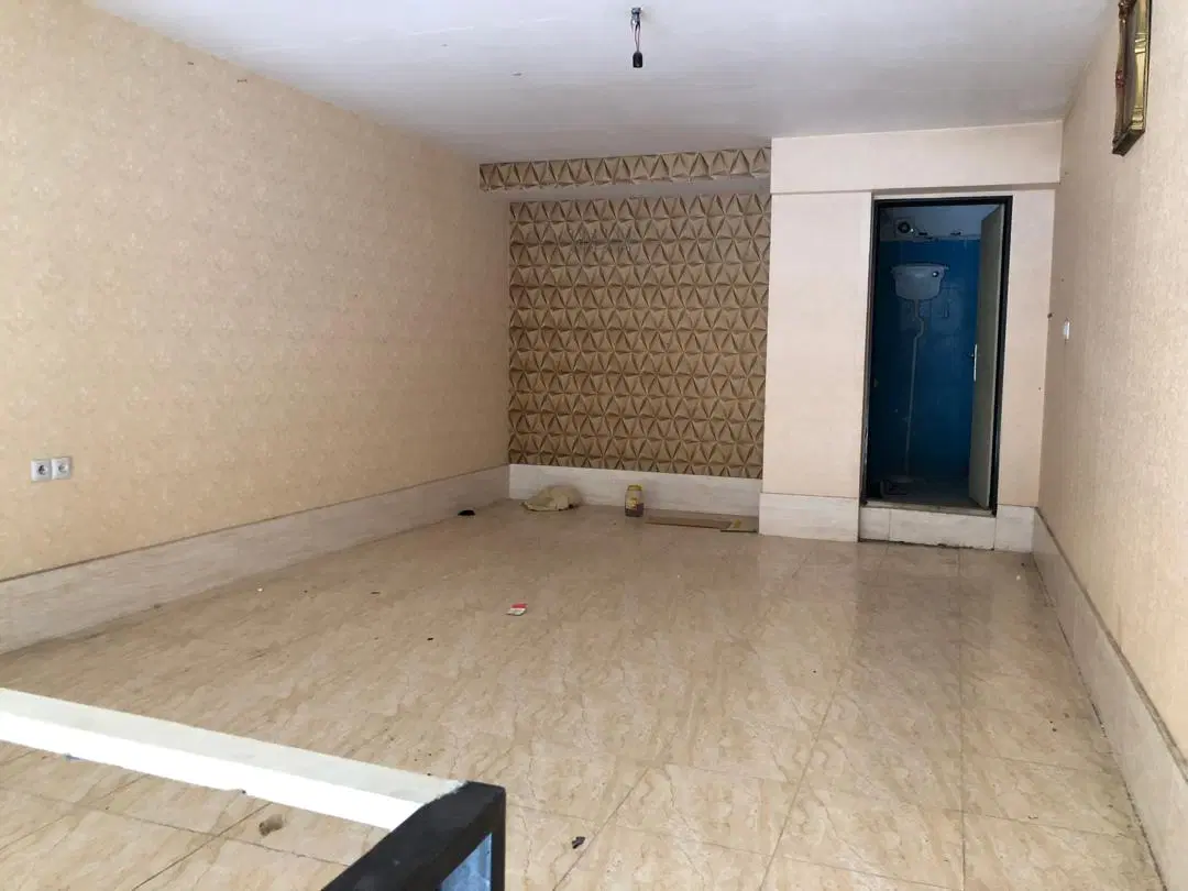 مغازه تجاری کمالشهر