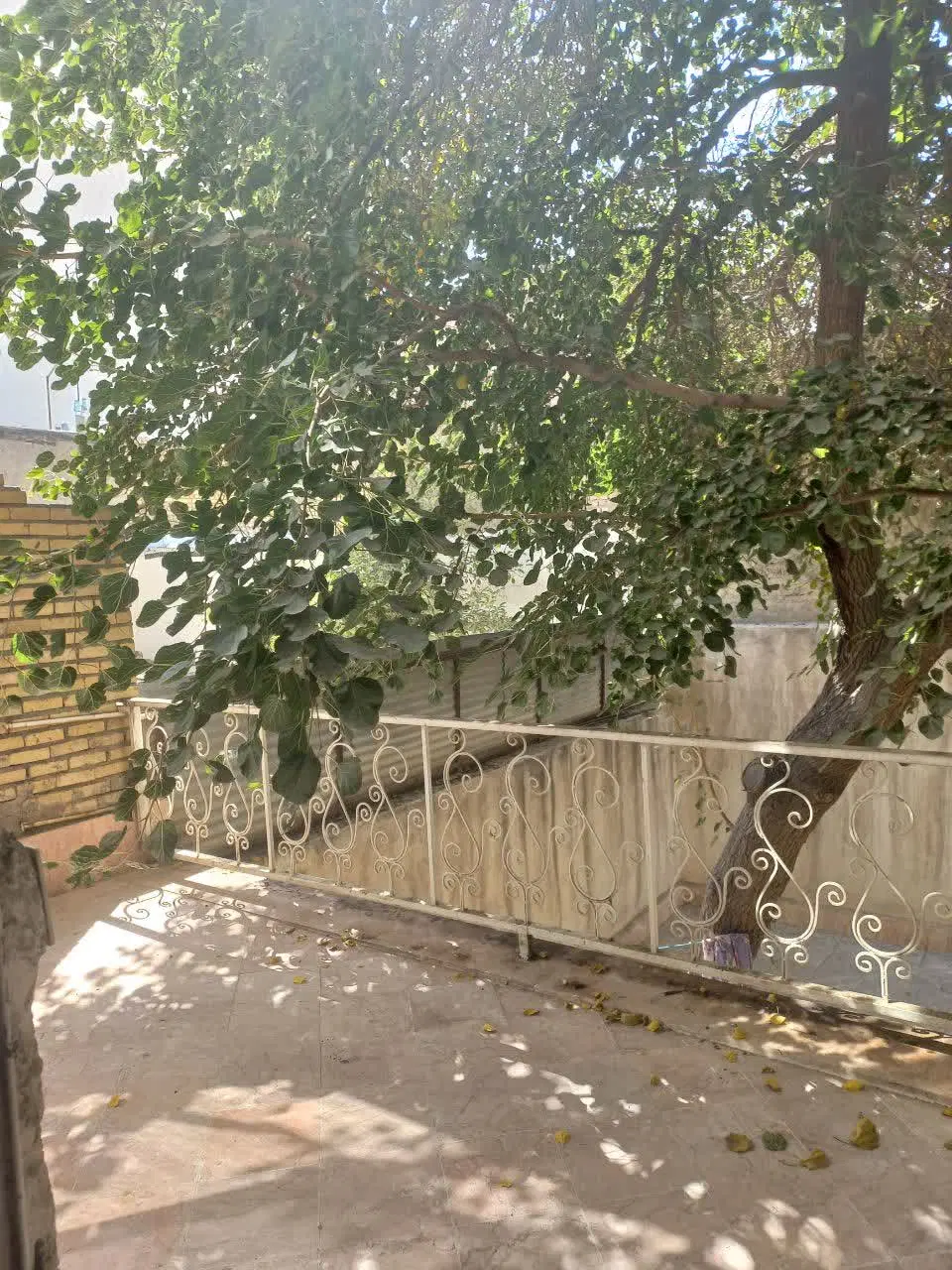 منزل 250 در سه طبقه