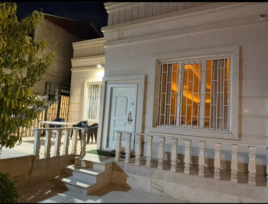 باغ ۹۰۰متری شیک خیابان جم