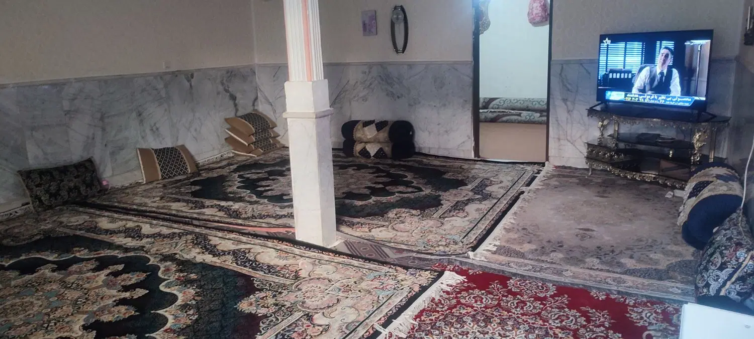 خانه ویلایی  دربست ماشین رو