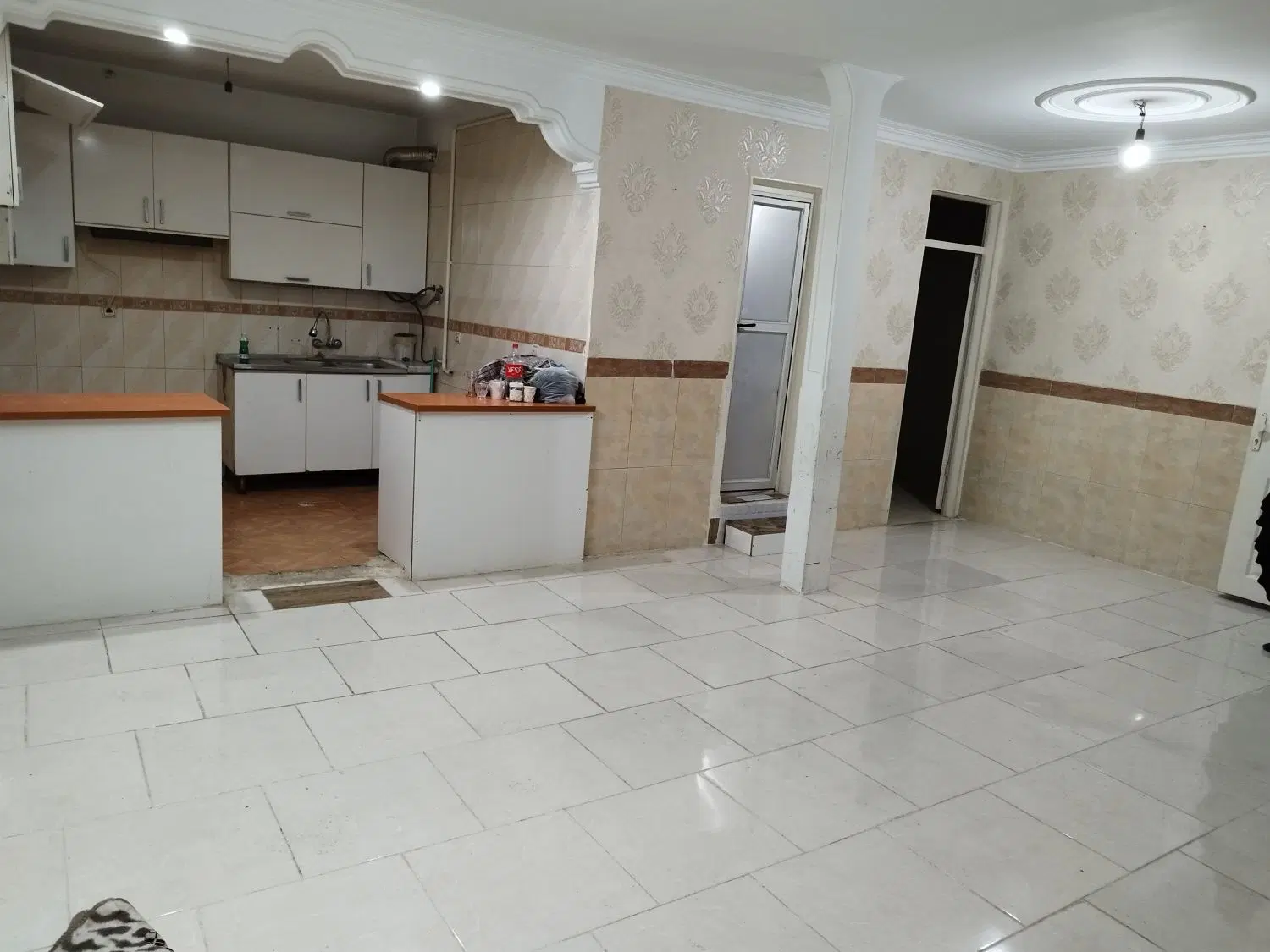 ۸۷ متری حصارک خیابان امامزاده