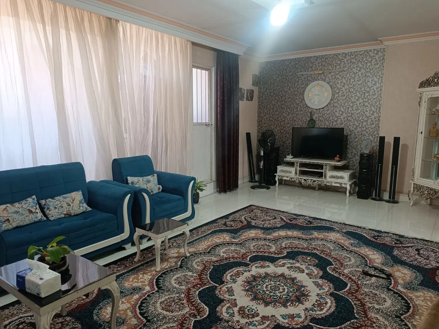 آپارتمان ۱۰۰ متری ابوطالب