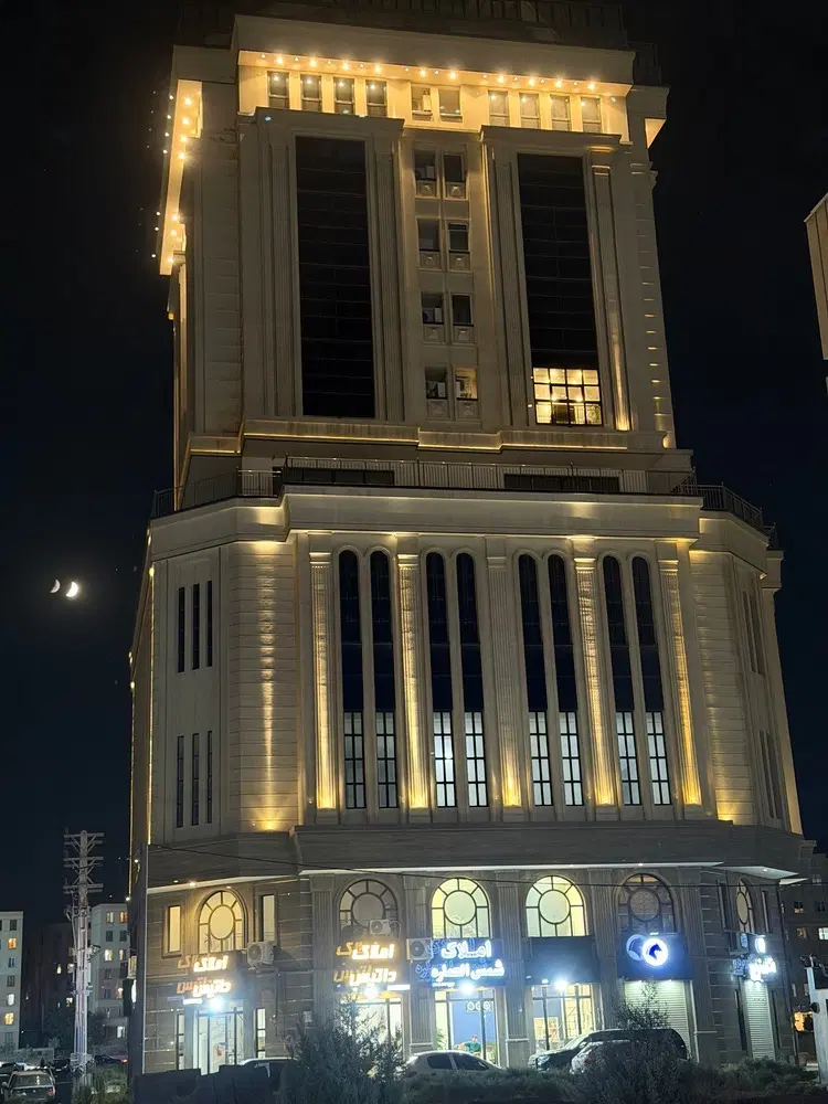۹۵ متری اداری برج پارسه مهرشهر ساماندهی