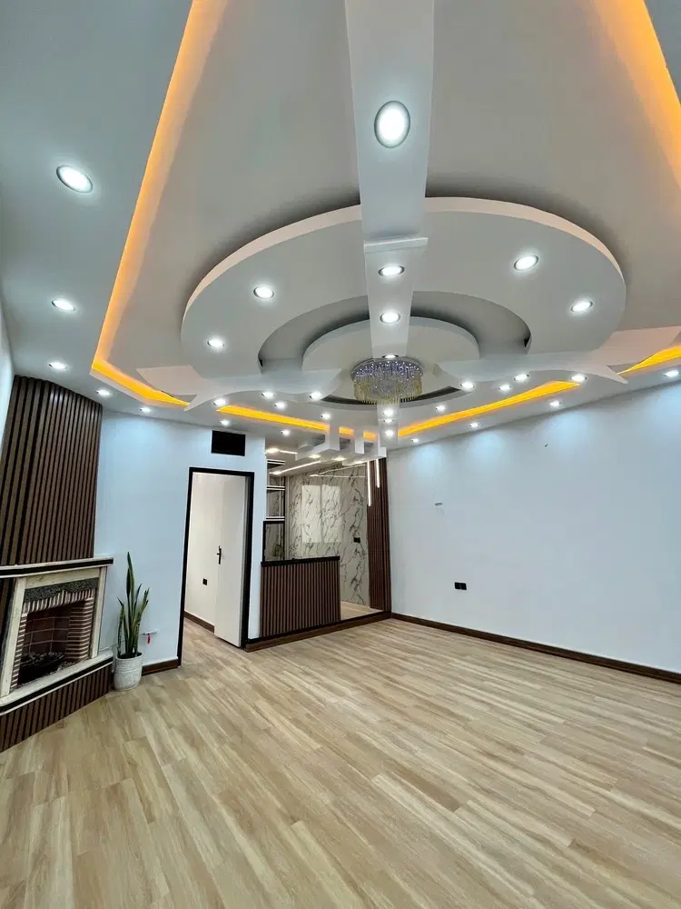 ۵۰ مترتکخواب_پارکینگ اختصاصی_رو به نما_سند تکبرگ