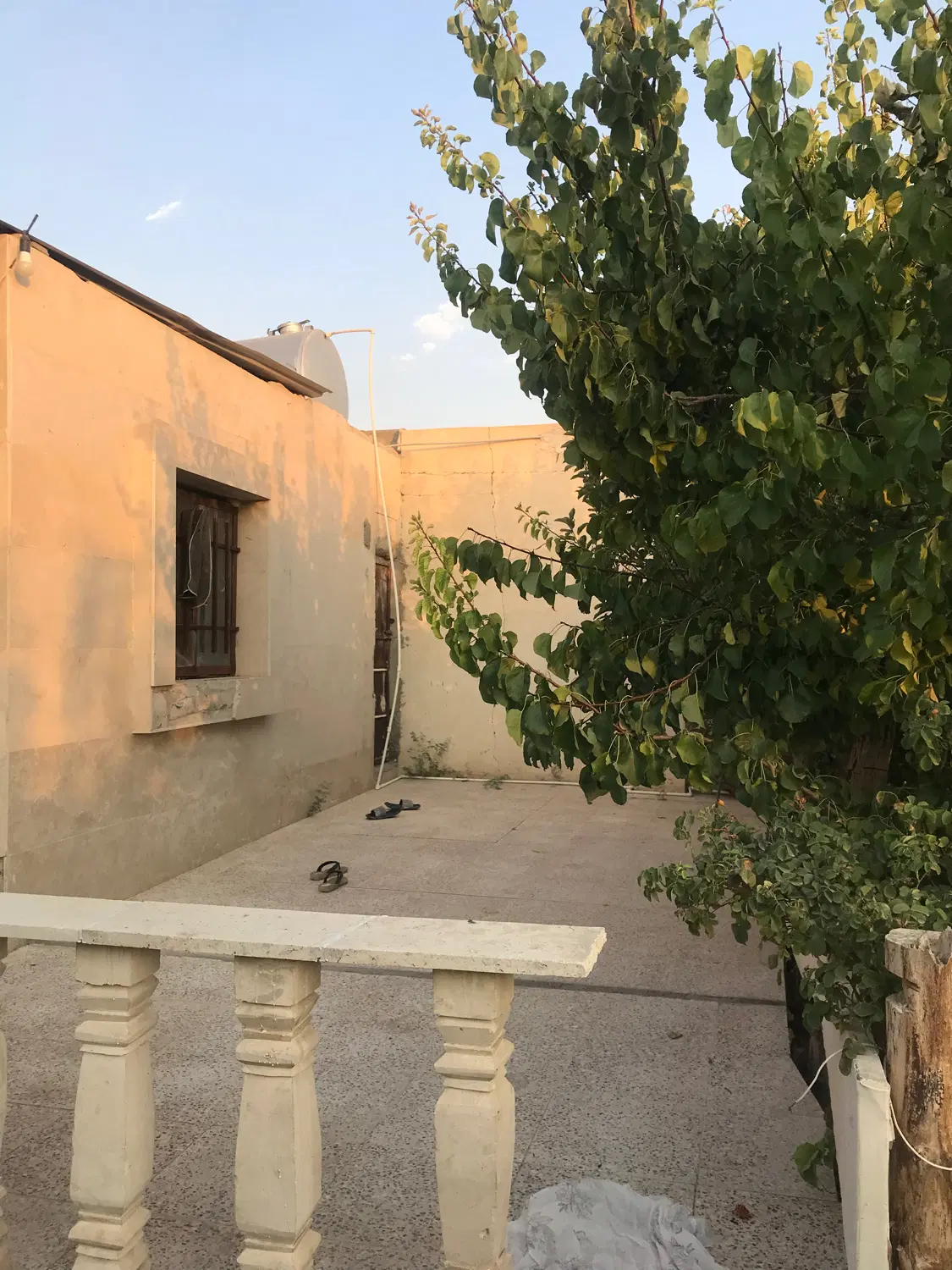 ۴۸۰ متر باغ ویلادهشادشهریار اب برق گاز لوکیشن خوب