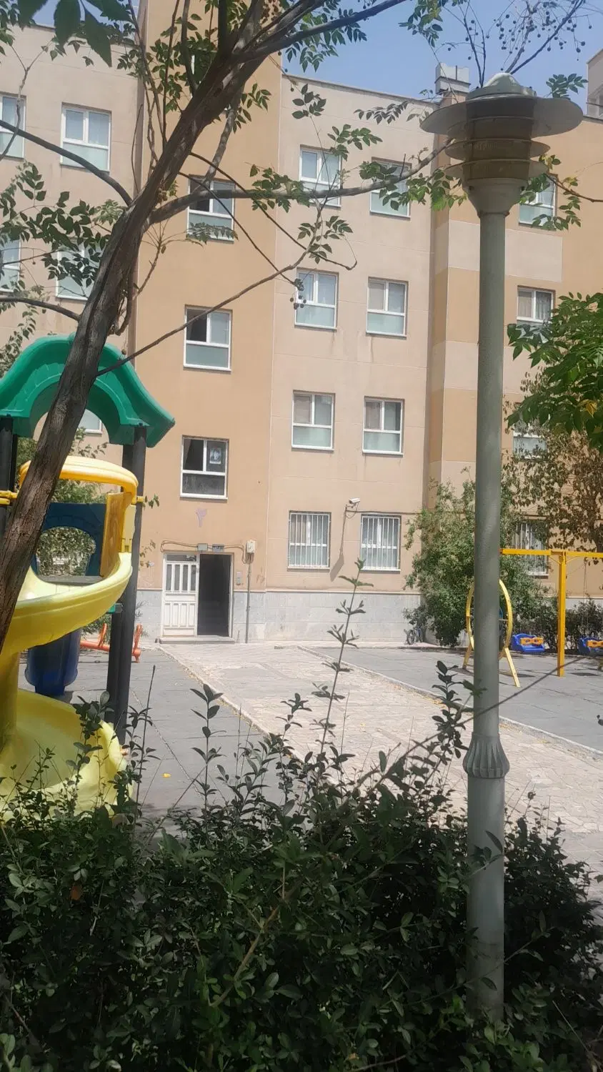آپارتمان ۸۱.۵ متری در هزاره چهارم خ اشراق