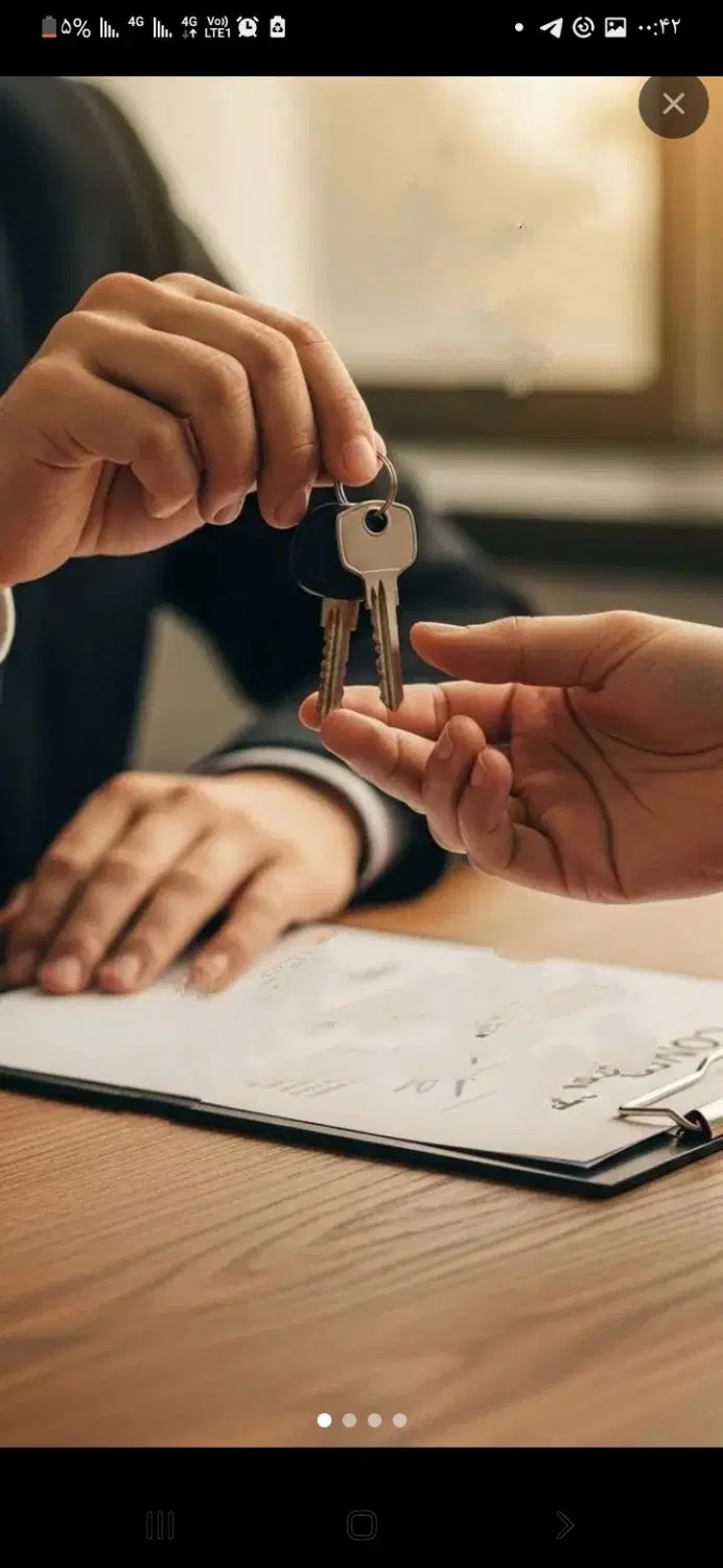 ساختمان دوکله کلنگی در خیابان راهنمایی