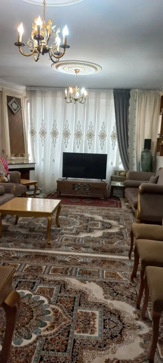 دوخواب چهارراه عبادی