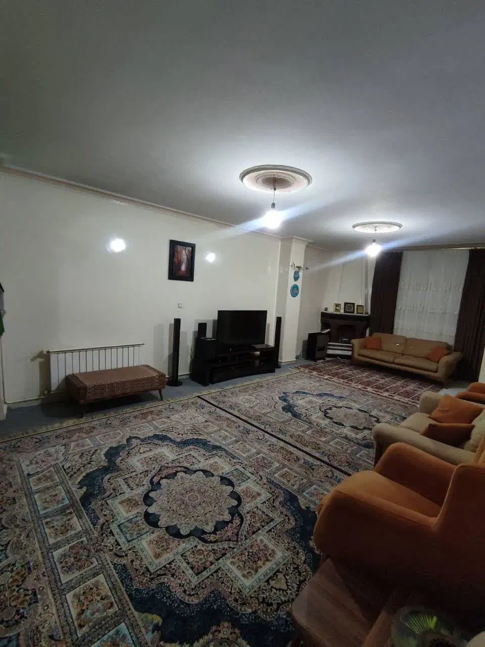 شهرک امام رضابلوارمعلم ۱۱۰متر۲خواب
