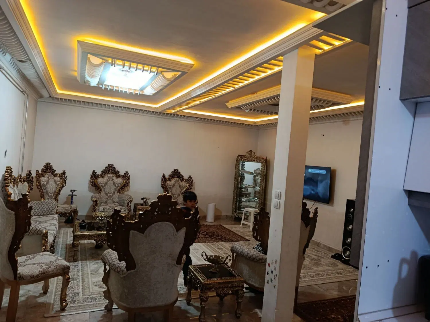فروش منزل ویلایی خ کوهنورد بادکی ناصر آباد